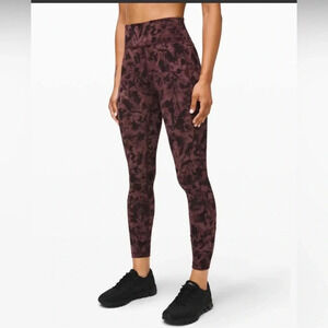 Lululemon In Movement Tight 25" *Everlux Size 4